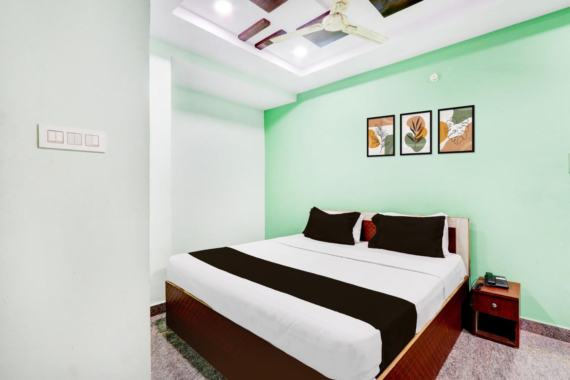 Hotel O Anoos Minarva Гайдарабад Екстер'єр фото